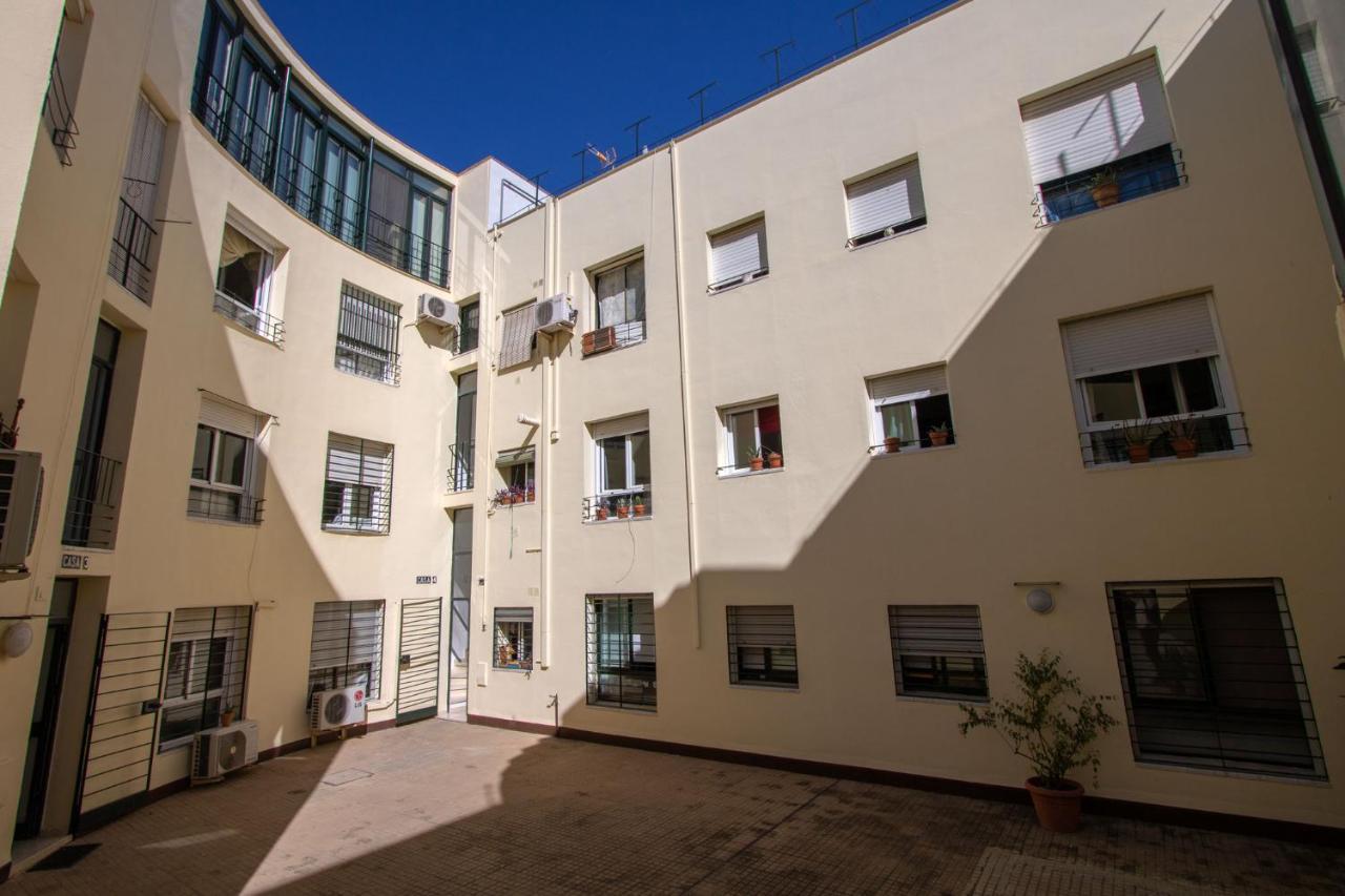 Medina Apartment And Parking Historical Center Севілья Екстер'єр фото