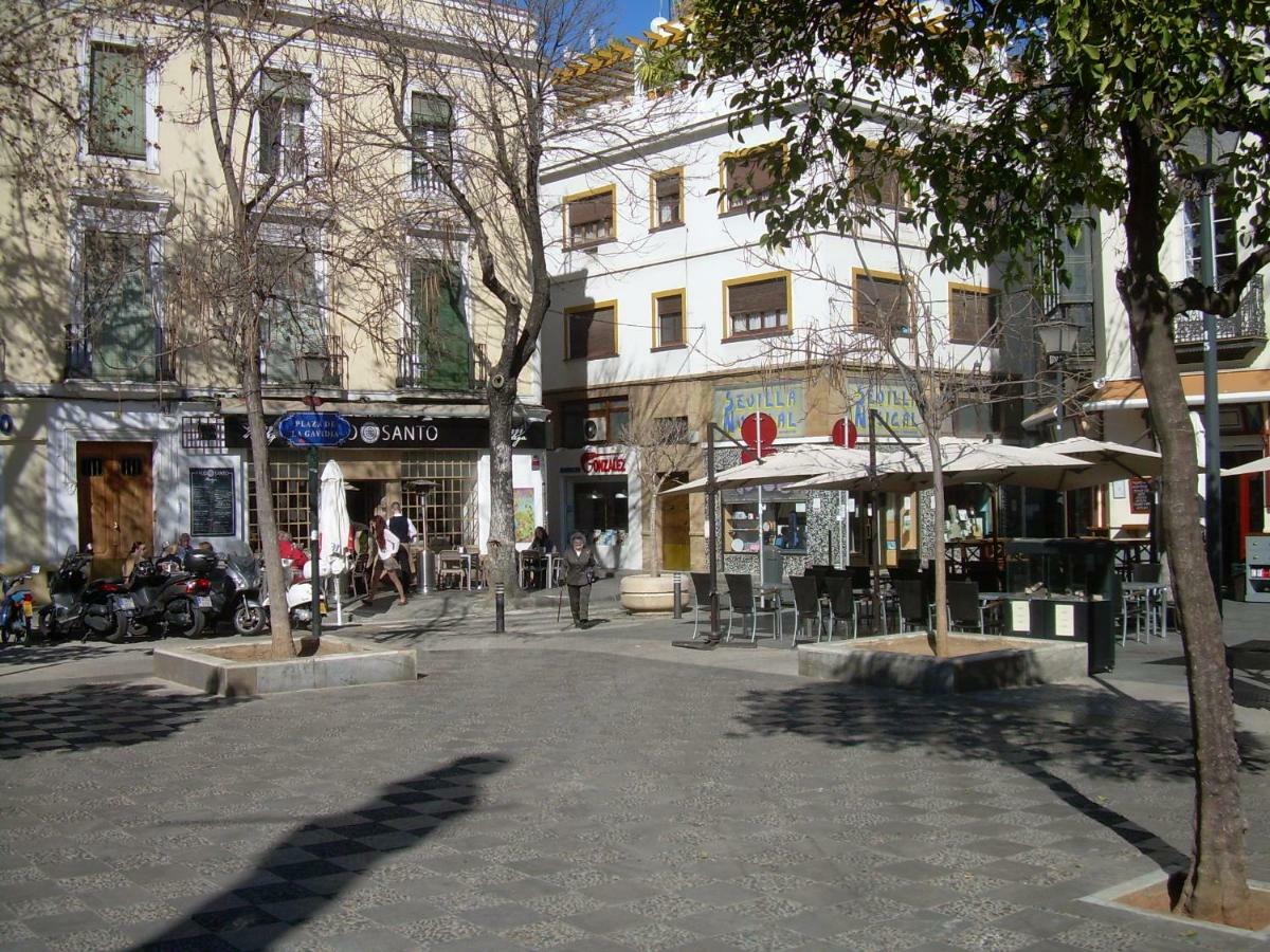 Medina Apartment And Parking Historical Center Севілья Екстер'єр фото